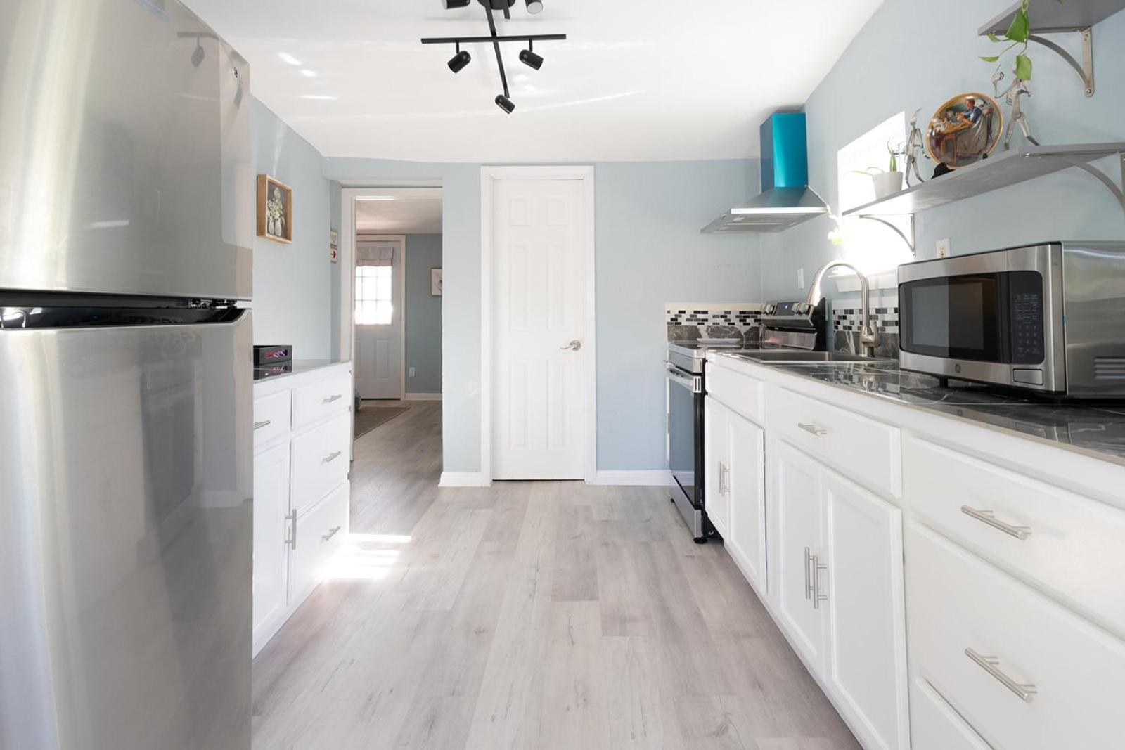 Award Winning Cultural Heritage Home Near Downtown - Walk To 6Th Street 오스틴 외부 사진
