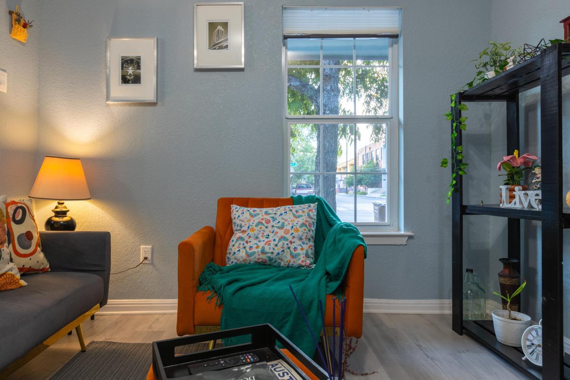Award Winning Cultural Heritage Home Near Downtown - Walk To 6Th Street 오스틴 외부 사진
